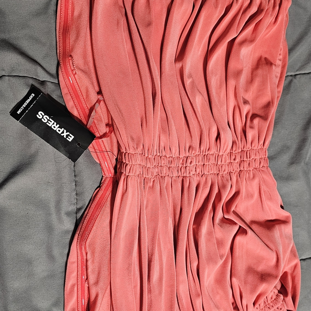 Express Coral Top